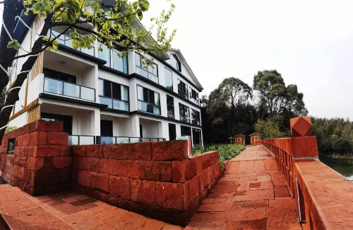 China Guizhou Zunyi No. 3, Group 3, Daba Village, Lianghekou Town, Chishui City