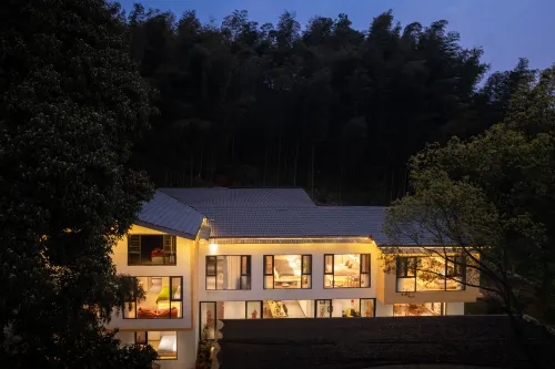 Xitang Hotspring Homestay (Wangyougu Branch) Hotels in Changning