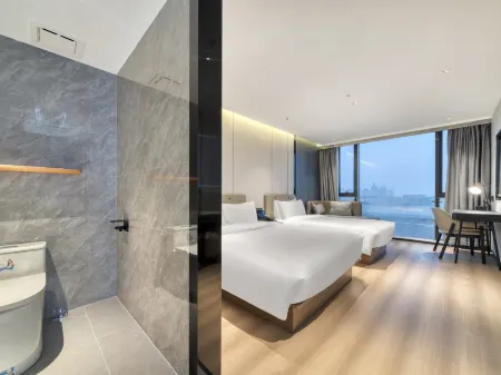 HE  SHI  HOTEL