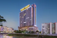Dehua Meiyuan International Hotel (Hongqifang Ceramic Tourism Store) - parking