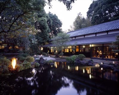 庭 鶴巻温泉 元湯陣屋の写真