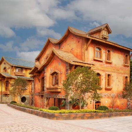 Oriental Jinsha Villa Hotel