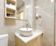 Yingfei Hotel (Sihui Longcheng)