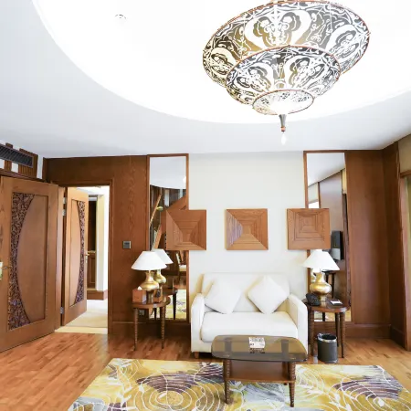 Huquan Resorts & Spa