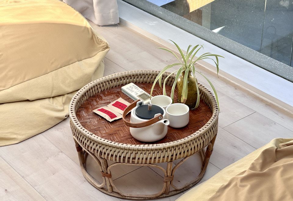 SuZhou Xugusu hotel의 외관 또는 공용 공간의 디자인이 돋보이는 사진입니다.