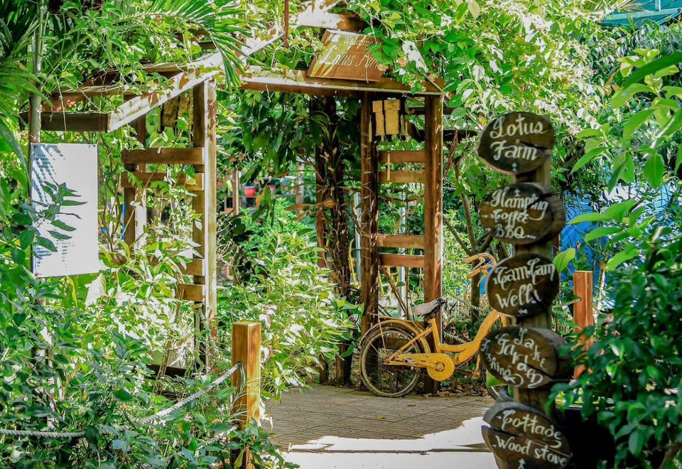 Hue Lotus Homestay