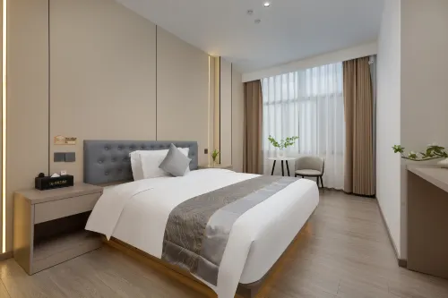Hezhang Jiuyuan Grand Hotel Hotel di Hezhang