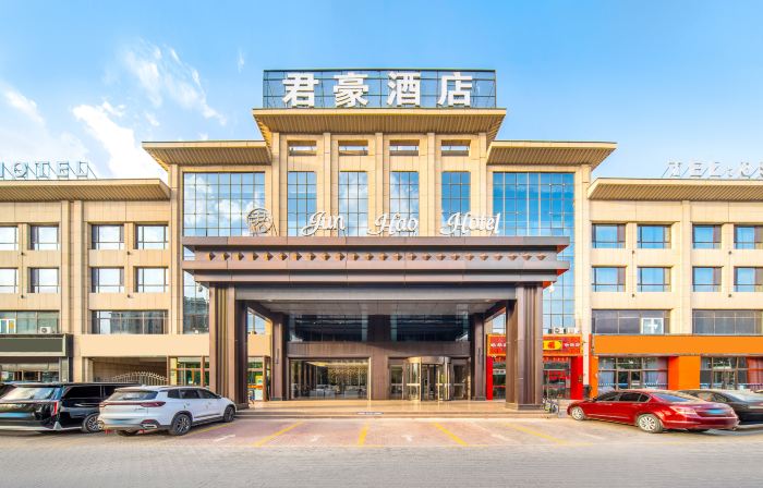 Yanchi Junhao Hotel (Great Wall Pass Scenic Area)