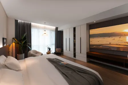 Ruien Homestay (Luoyang Wanda Plaza peony Plaza subway station store) Отели рядом с достопримечательностью «Henan University of Science and Technology (Xiyuan Road)»