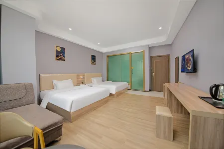 7Days Inn Hotel (Shigatse Gyirong Port)