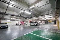 棲禾ホテル（美博ショッピングモール匯金商業城） - 駐車場