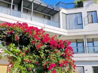 Mochi Moganshan Garden Hot Spring Resort & B&B Hotels in Deqing