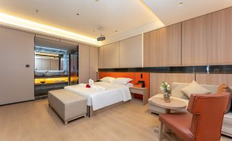 Xiangzhang Ruihua Hotel (Dazhou Railway Station Luofu Plaza)