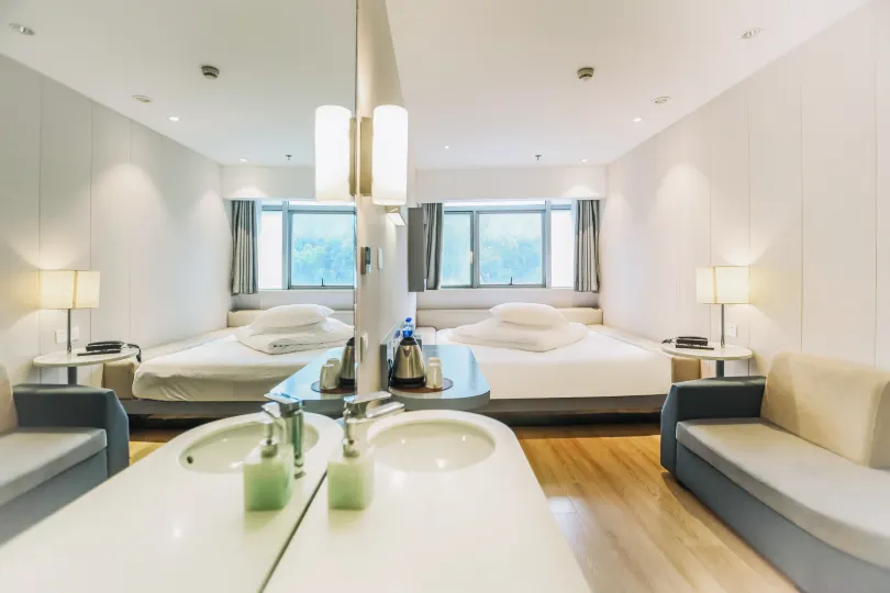 Zsmart Hotel (Shanghai Wujiaochang Fudan University)