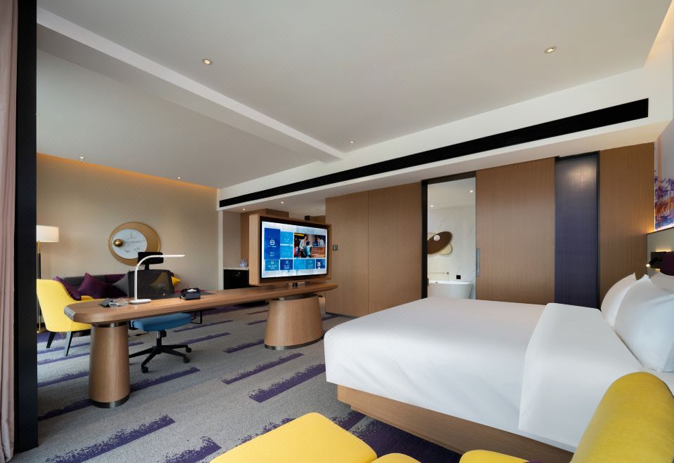 4. 햄튼 바이 힐튼..