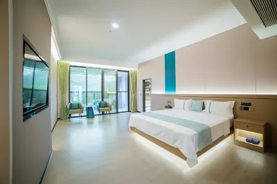 Xinfeng Shuiyuewan Hot Spring Resort Hotel