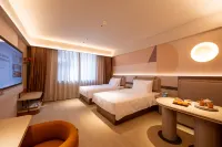 Orange Hotel (Dandong Donggang Branch) Hotel di Donggang