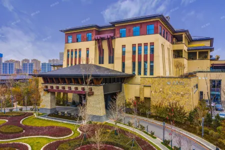 瀋陽清河半島温泉リゾートホテル