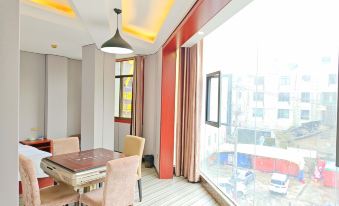 Rongjiang Master Grand Hotel (Cun Chao Soccer Field)