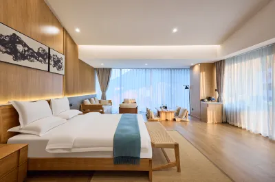 Ningbo Yuanshe Fuyou Hotel Отели рядом с достопримечательностью «Пейзаж в Коулун»