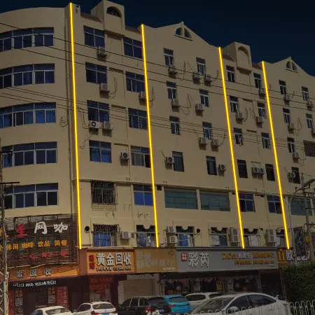 HOLAINN HOTEL