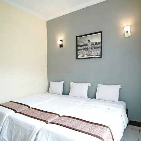 Saung Balibu Hotel