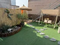 Tongxi Homestay (Taoxichuan Creative Plaza Branch)