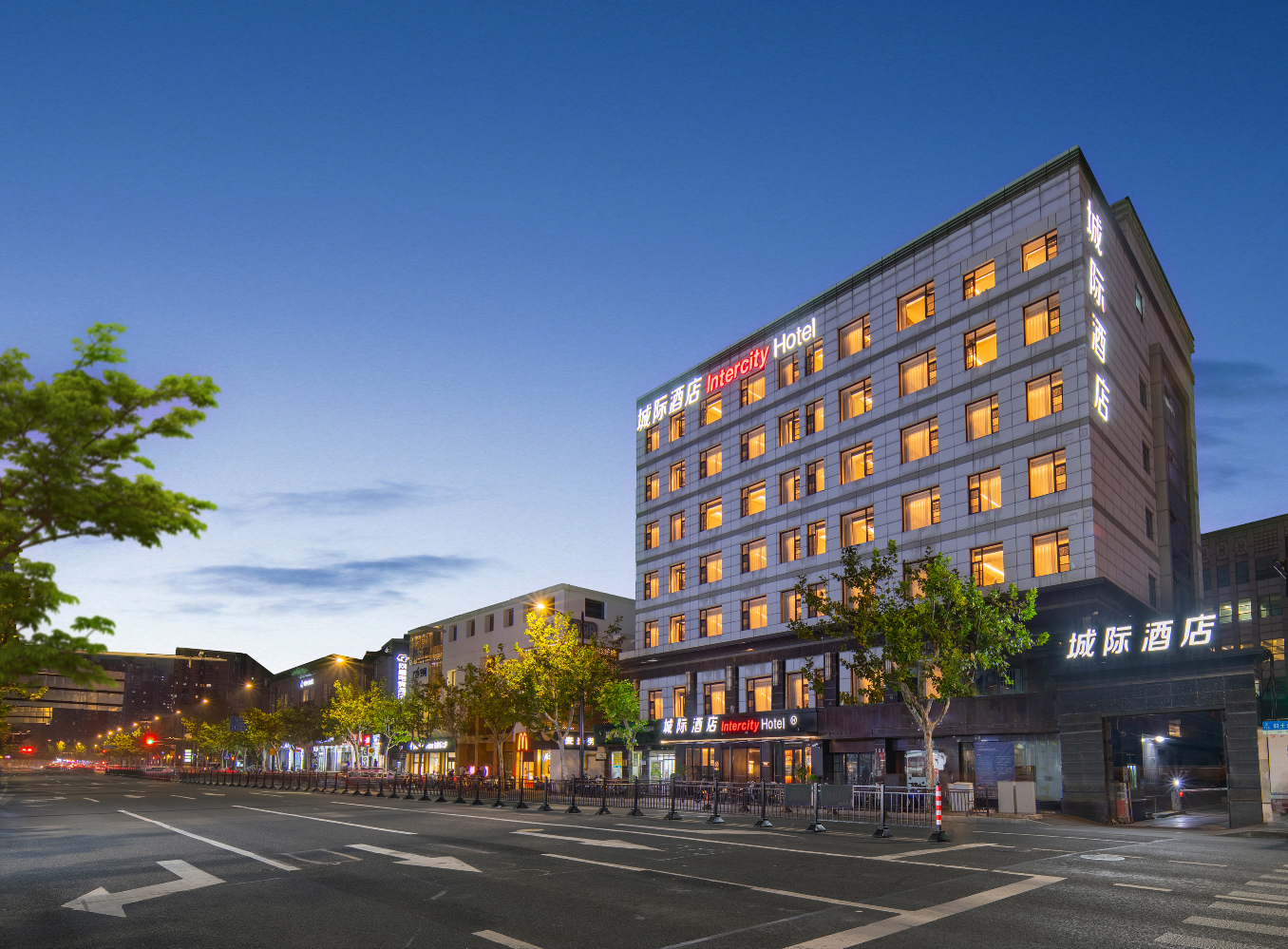 IntercityHotel Shanghai South Xizang RoadOver view