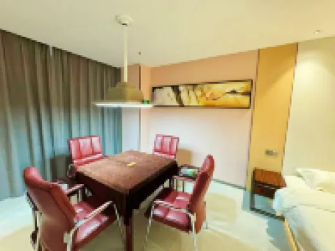 Lianhua Zhishang Hotel