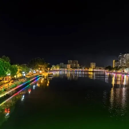 Vienna Hotel (Longmen)