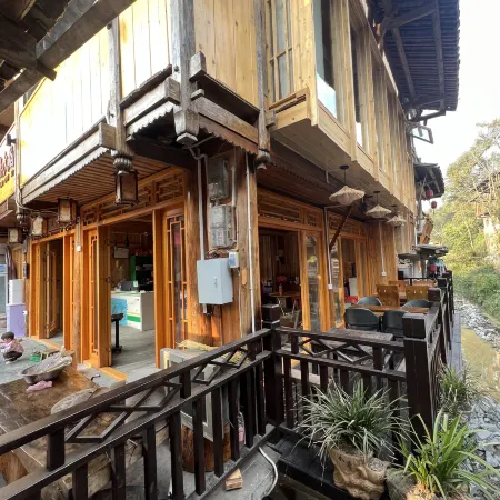 Wind and rain House
