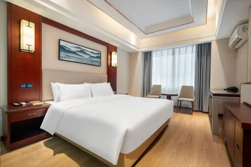 Starway Hotel (Akesu Century Plaza)