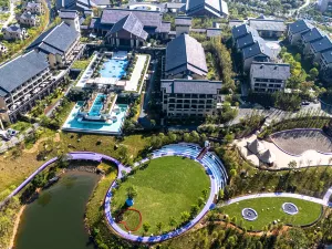 XinYu  Fairy Lake Tianmu Hot Spring Resort Hotel