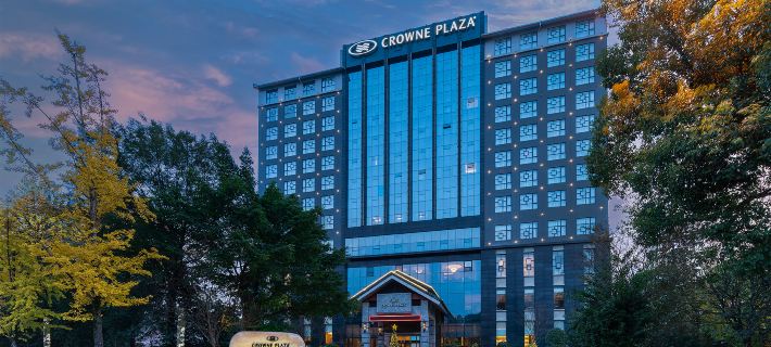 Crowne Plaza DUJIANGYAN by IHG Hotel di Dujiangyan