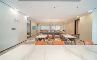 Yinchuan Royeah Hotel - พร้อมWifi