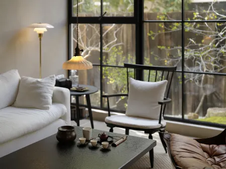 AMARA Hotel Отели рядом с достопримечательностью «Tea Character Square»