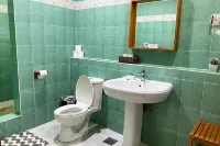 Hale Manna Coastal Gardens Hotels in Moalboal