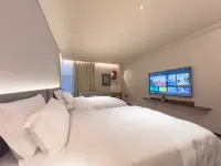 LZ Hotel Hotels in Lianzhou