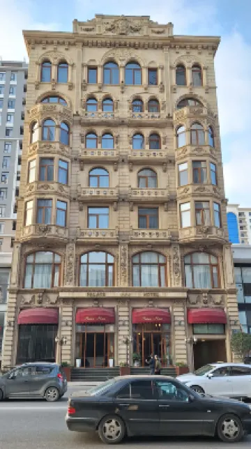 Ayf Palace Hotels near Baku Station