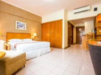 Asuka Hotel MM2100 Industrial Town Hotel di Cikarang Barat