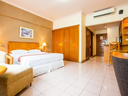 Asuka Hotel MM2100 Industrial Town Отели рядом с достопримечательностью «Bonecom Tricom Mm2100»