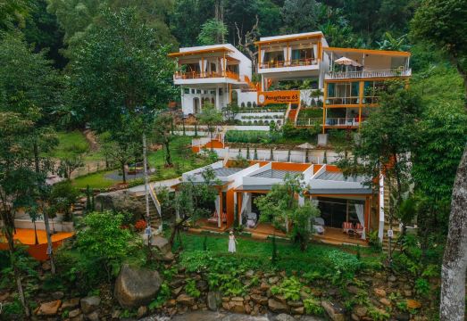 야외 테라스 전경