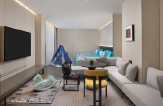 Wanda Yi, Beijing Qianmen