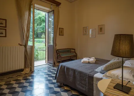 Villa Montale Apartment I Limoni Отели рядом с достопримечательностью «Monterosso public beach (Fegina)»