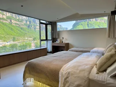 Shanhuahaishu Homestay Hotels near Peach Blossom Valley