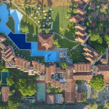 海豚俱樂部酒店 鄰近St.Odilia Catholic Church的酒店