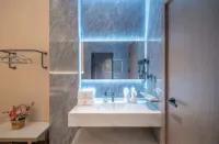 Sunshine Hotel Hotels in Luliang County