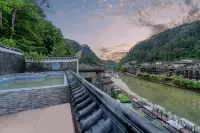 YIQUAN RIVERVIEW B&B (TUO RIVER, YUNQIAO) - piscina