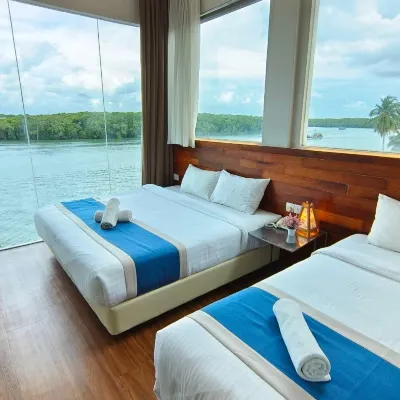 Riverbank Hotel by MRVJ BUSINESS Hotels near Kuantan Parade