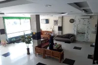 Minang Jaya Hotel Syariah Hotels in Katapiang